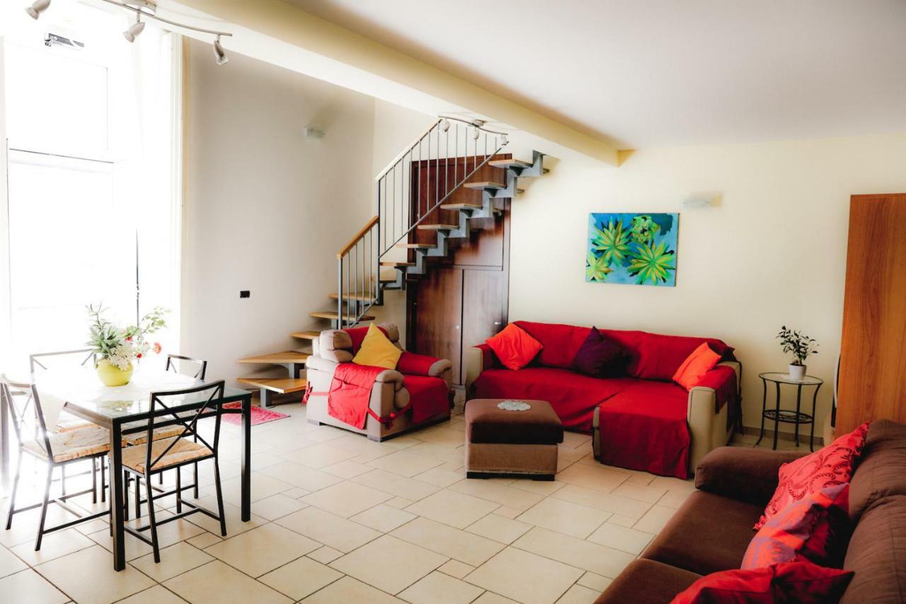 Spicchi Di Sole Bed & Breakfast Naples Exterior photo